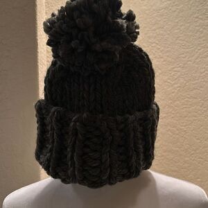 Hat Attack Womens Pom Pom Beanie Boggin Chunky Knit Ribbed Cuffed Black NWOT